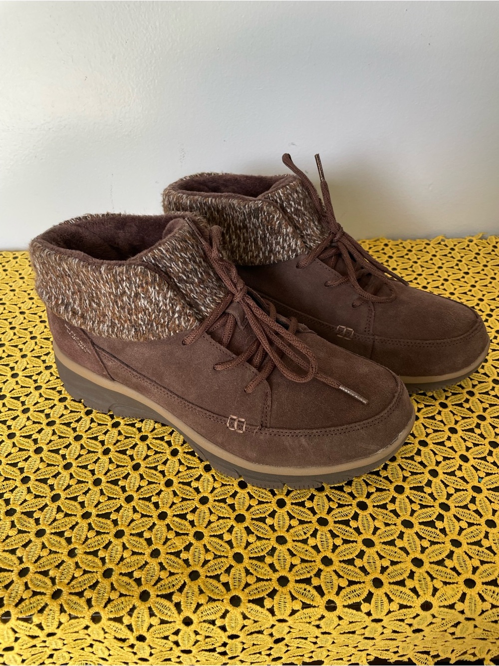 Women's Skechers Brown Suede Lace-Up Ankle Boots with Knit Collar, Size 9.5